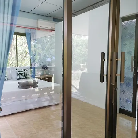 Phalarn Inn Resort Mae Nam Room photo